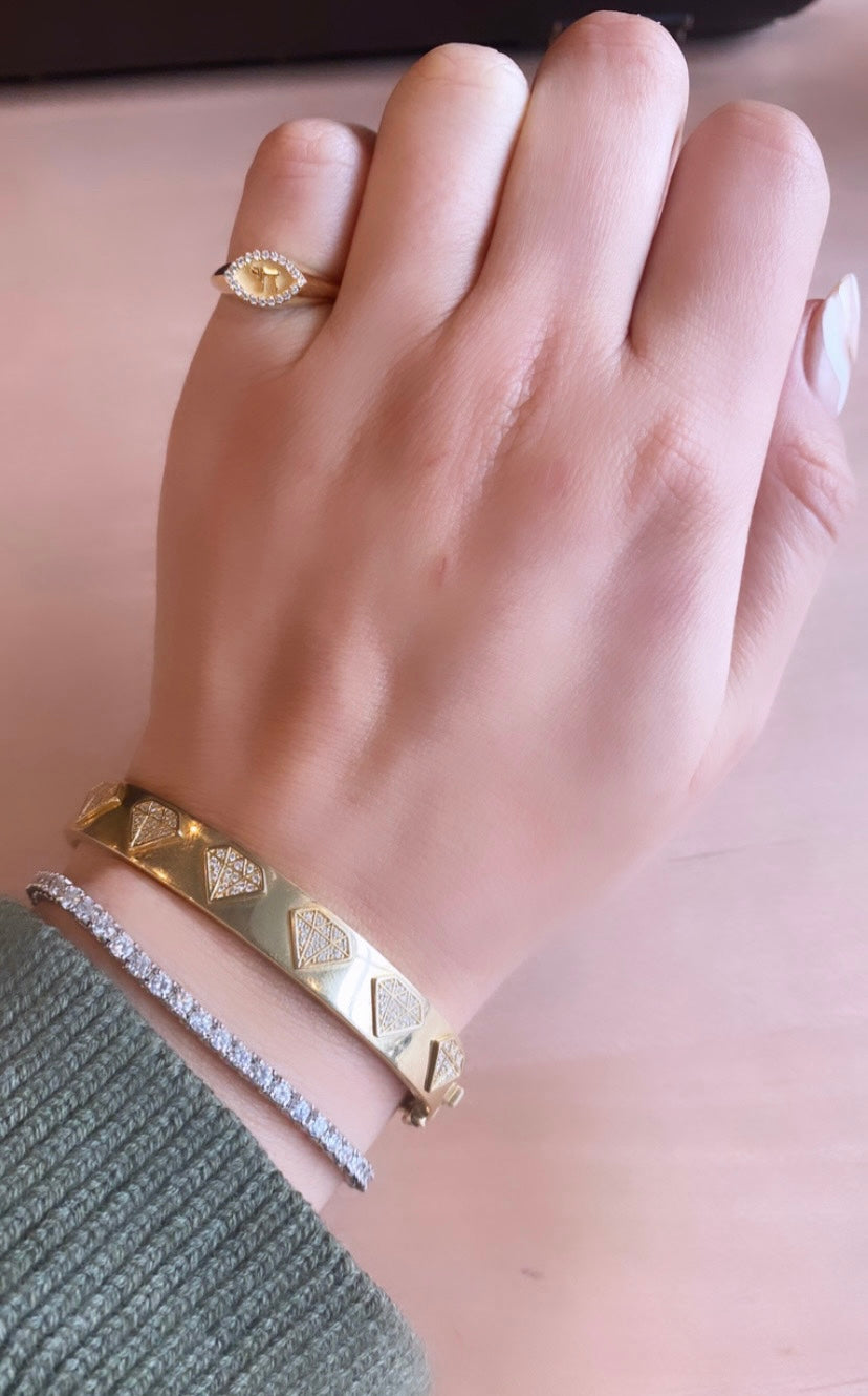 Chai Ring
